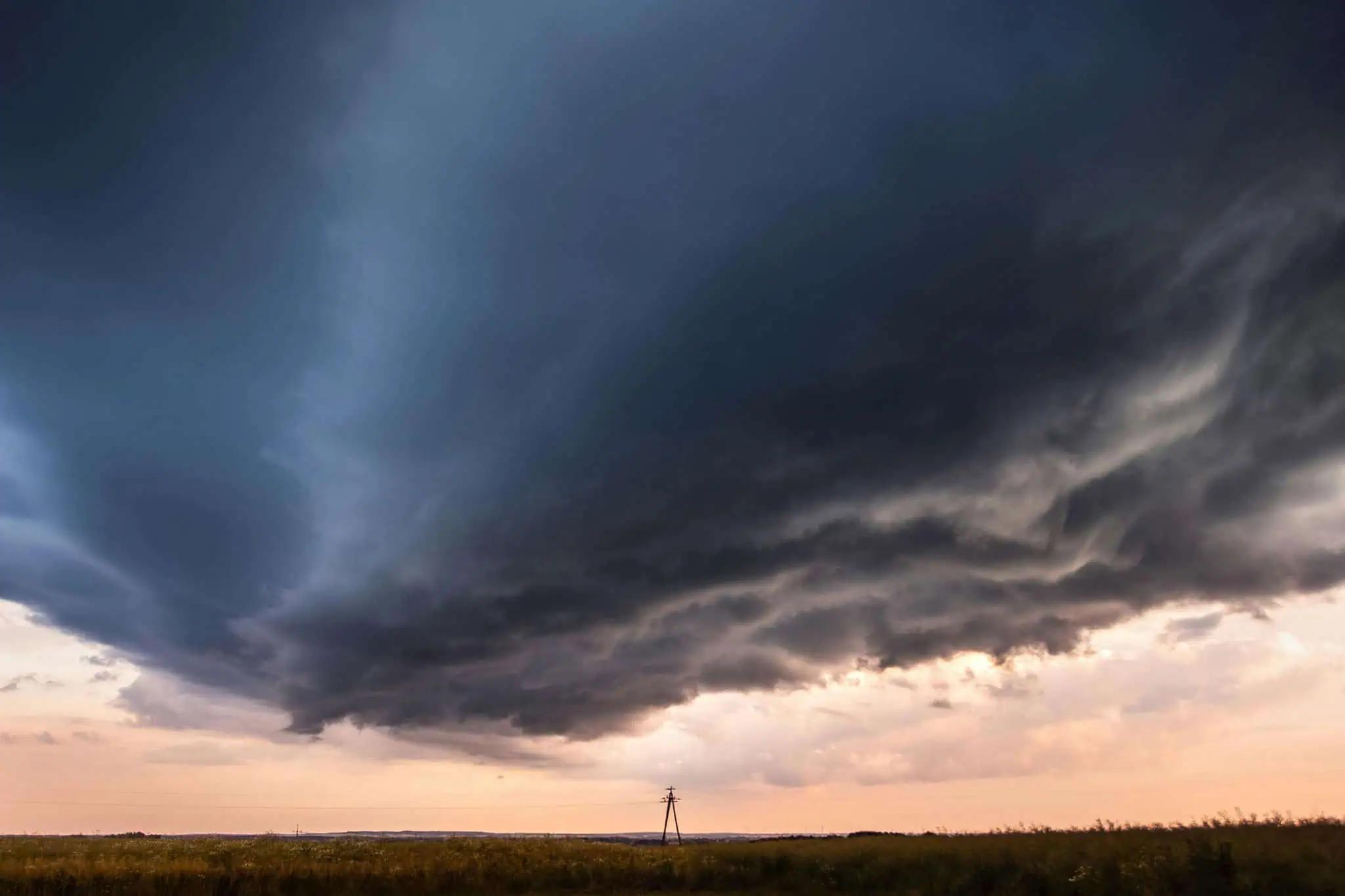 Tornado touched down in Ontario town, weather researchers confirm [Video]