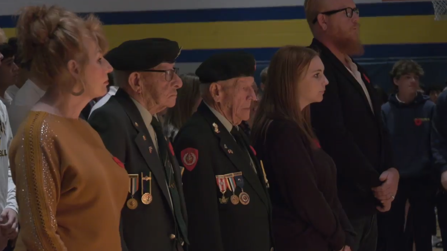 Korean War veterans honoured on Remembrance Day [Video]