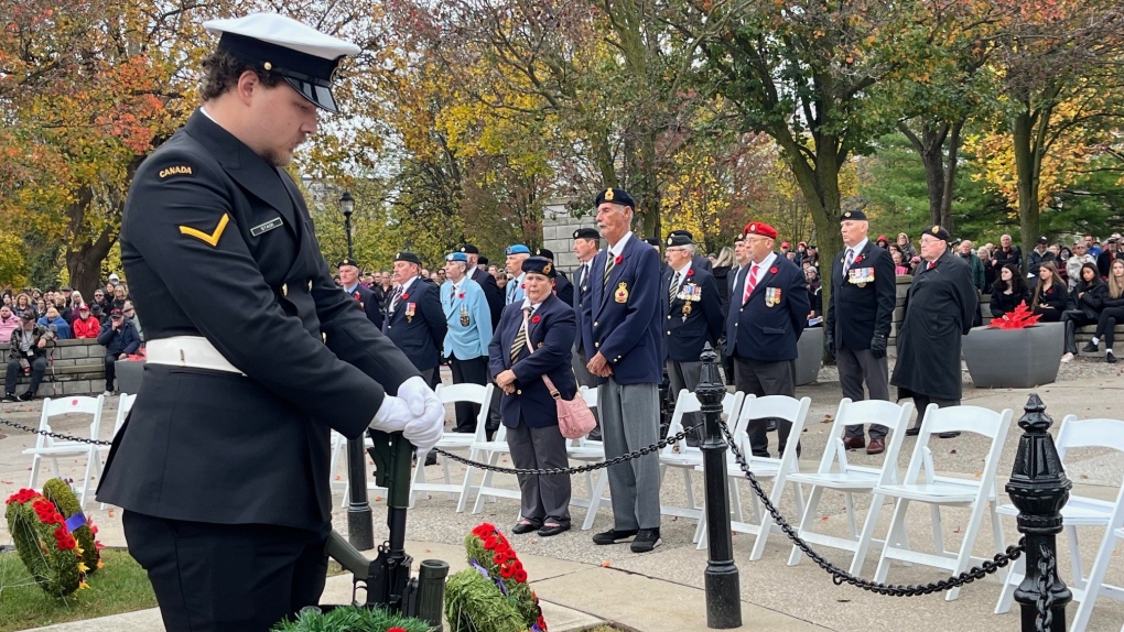 Remembrance Day in London, Ont. [Video]