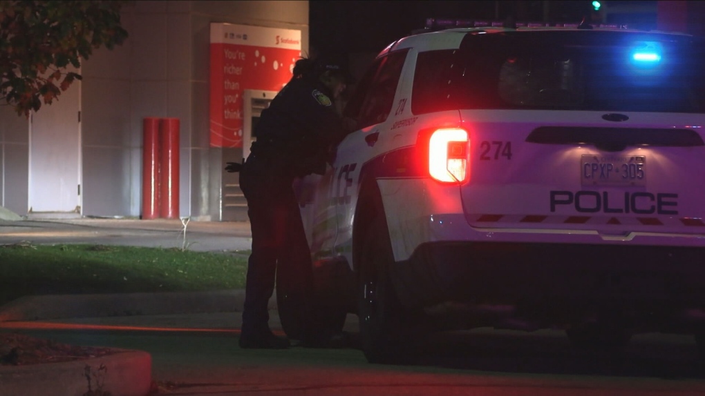 Mississauga stabbing critically injures youth [Video]