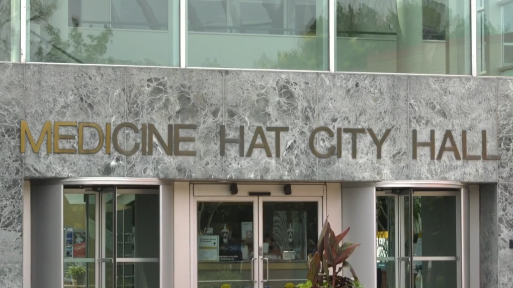 Alberta launches inspection of the City of Medicine Hat [Video]