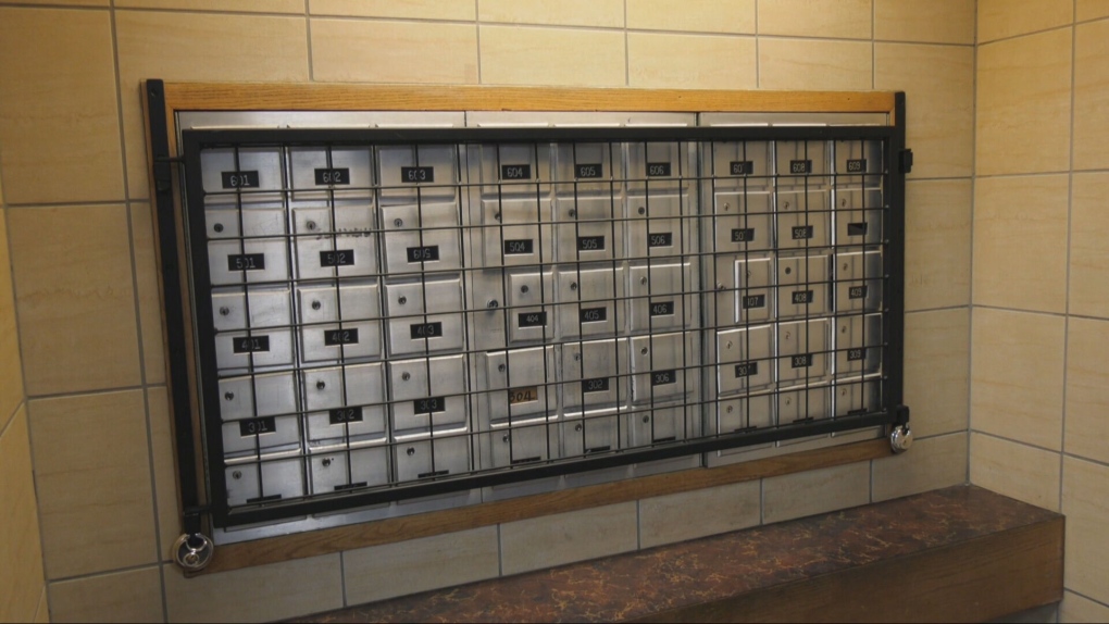 Winnipeg apartment building without mail for a year [Video]