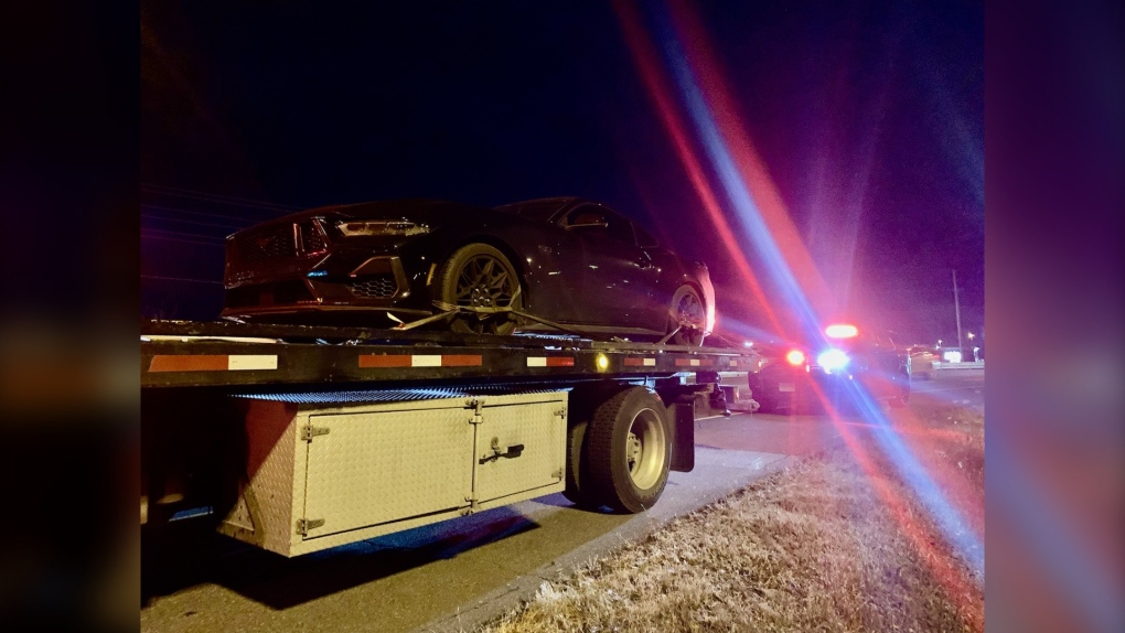 Stunt driving: OPP say driver stopped going 159 km/h on Hwy. 417 Thursday night [Video]