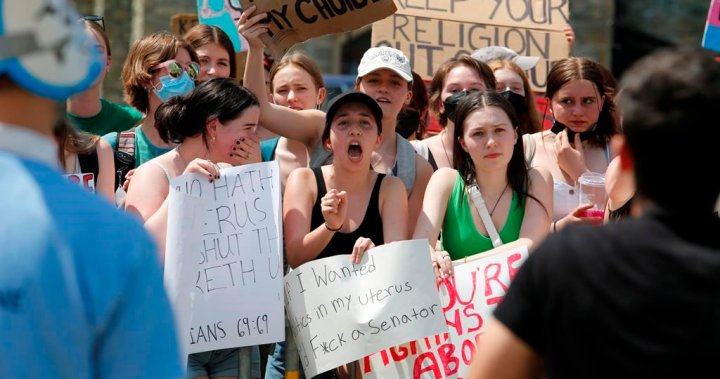 Anti-abortion activists challenge Quebec law forcing protesters to keep distance – Montreal [Video]