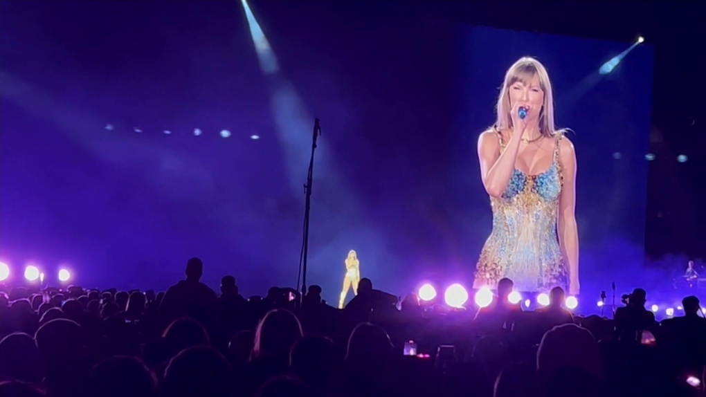 Taylor Swift tickets disappeared from Ticketmaster account, family says [Video]