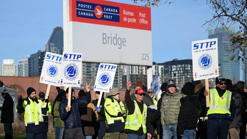 Strike could be detrimental to Canada Post as a business [Video]