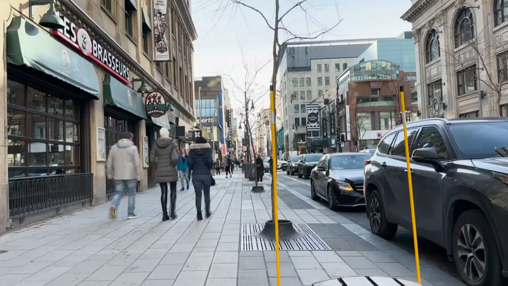 Montreal Opposition against pedestrianizing Sainte-Catherine Street [Video]