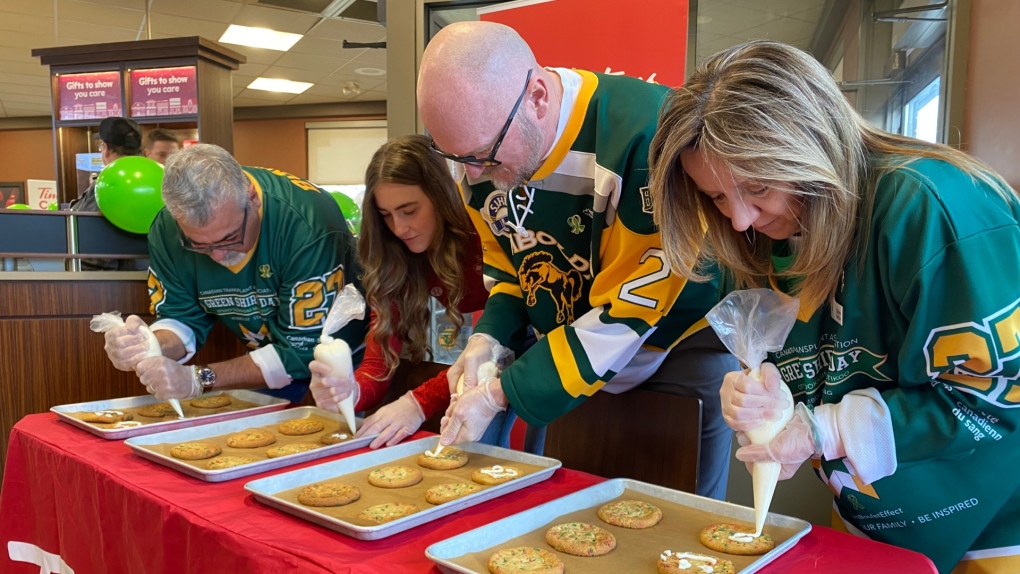 Lethbridge Holiday Smile Cookie proceeds go to Green Shirt Day [Video]