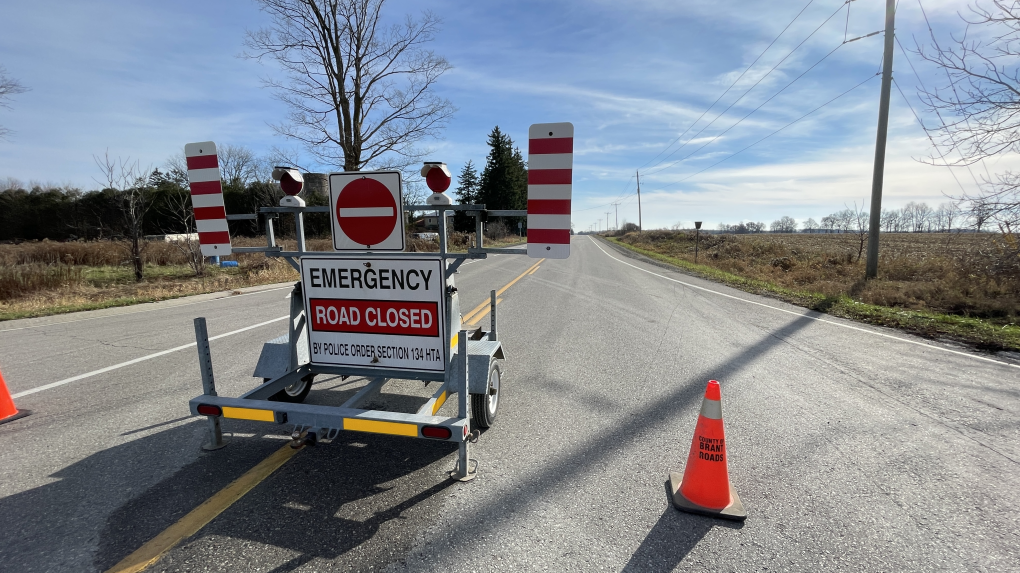 Three taken to hospital in Brant County crash [Video]