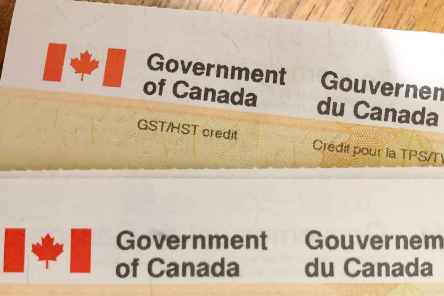 Canadians will get benefit cheques this week even with Canada Post strike [Video]