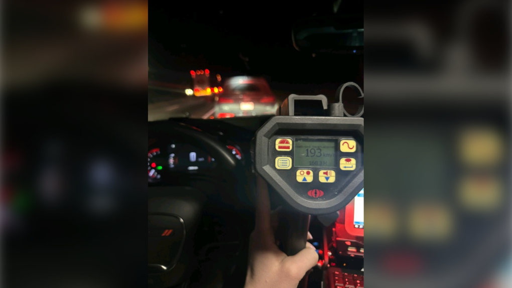 Stunt driving: Driver stopped speeding 193 km/h on Hwy. 401 in eastern Ontario [Video]