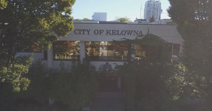 Kelowna city council votes to keep electronic devices during meetings [Video]