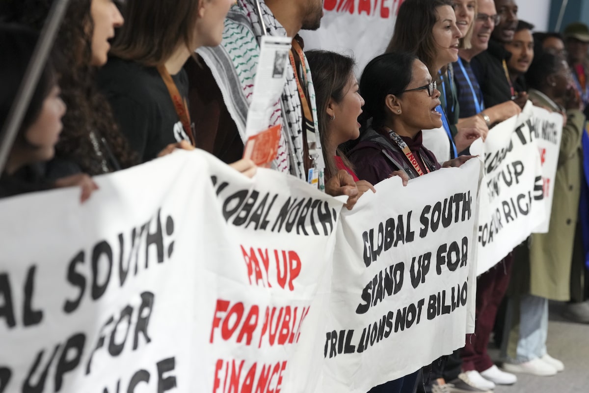 Time ticks down for negotiators at UN climate talks to find deal to curb global warming [Video]