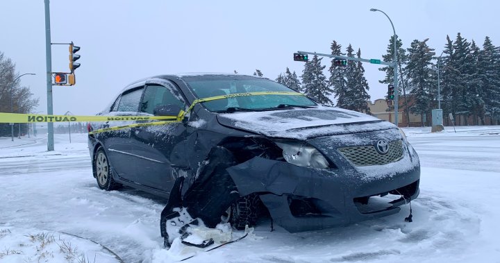 Rate hikes, no-fault claims in new rules pitched for Alberta auto insurance [Video]