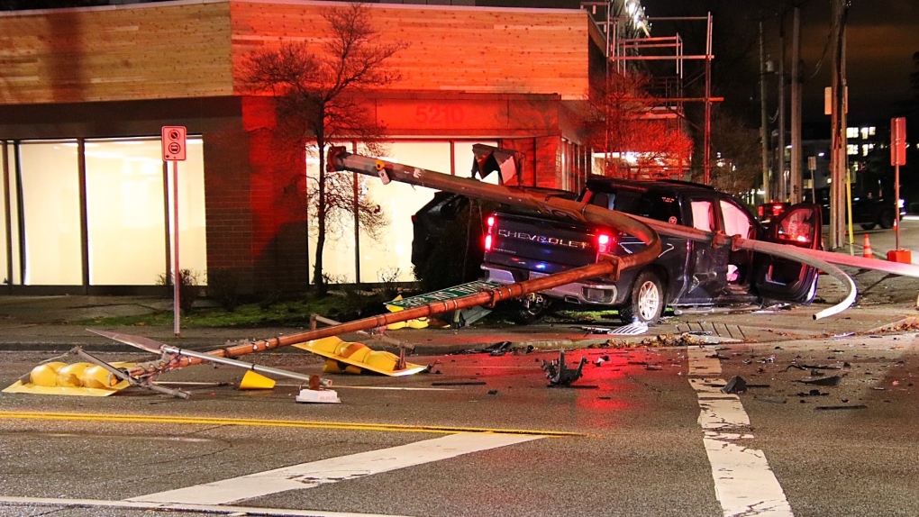 Alcohol believed involved in Burnaby crash [Video]