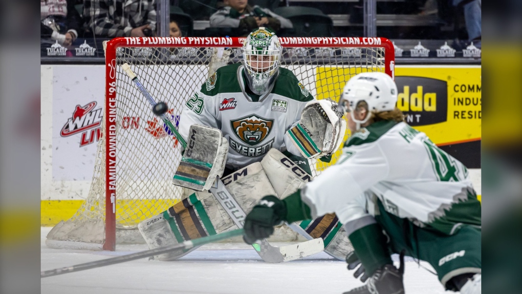 Everett Silvertips defeat Lethbridge Hurricanes 4-0 [Video]