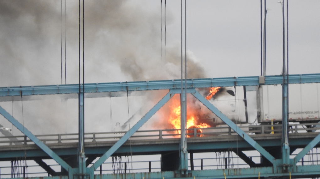 Ambassador Bridge truck fire | CTV News [Video]