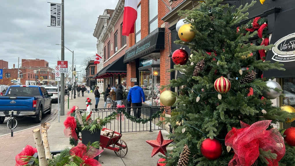 Walkerville Holiday Walk 2024 | CTV News [Video]