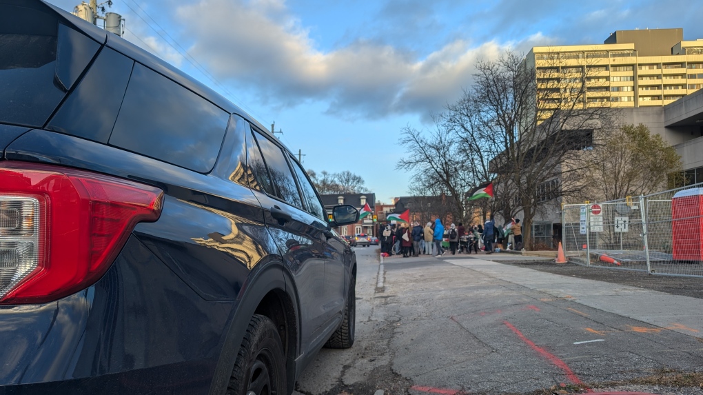 Ottawa police lay charges against pro-Palestinian demonstrators during weekend rallies [Video]