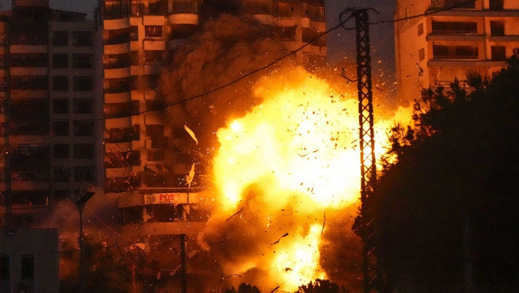 Airstrikes in Lebanon. Israel and Hezbollah negotiate ceasefire [Video]