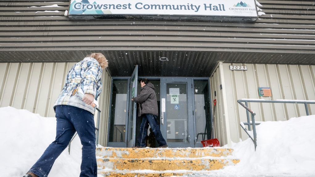 Crowsnest Pass mayor wants proposed coal mine sooner than later [Video]