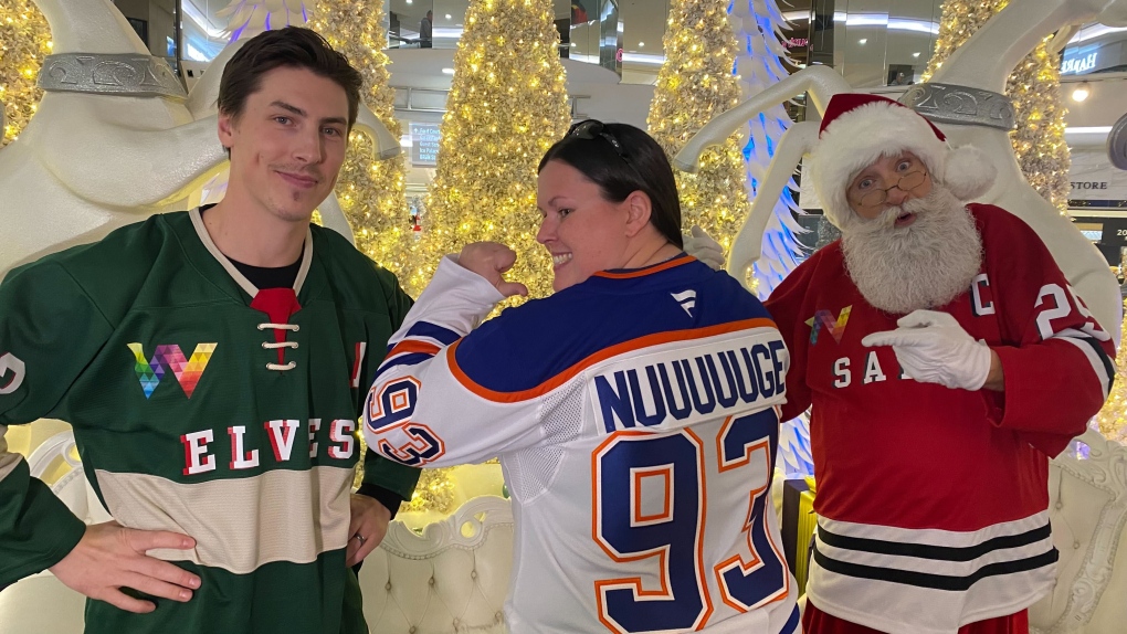 Fans, charity score in Edmonton photo-op with Oilers star, Santa Claus [Video]