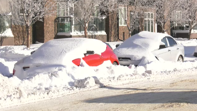 Saskatoon residents voice concerns over city road clearing [Video]