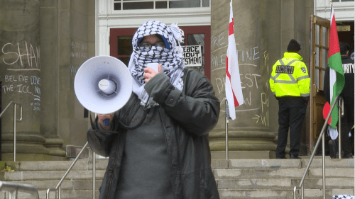 Students occupy Dalhousie University building [Video]