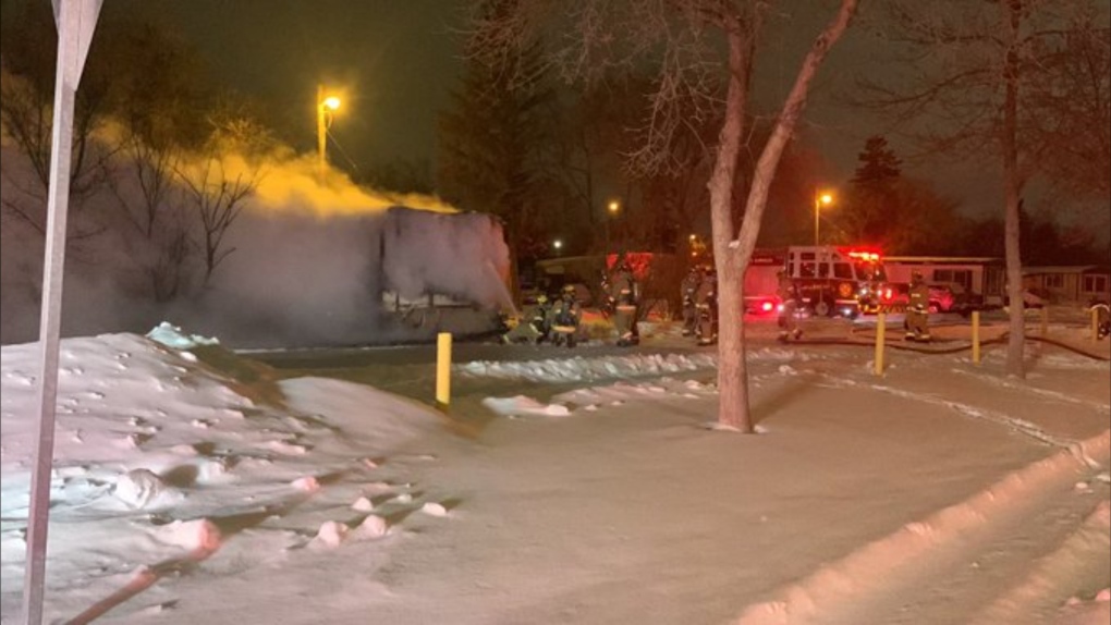 Regina Fire called to apartment, trailer court fires Wednesday night [Video]