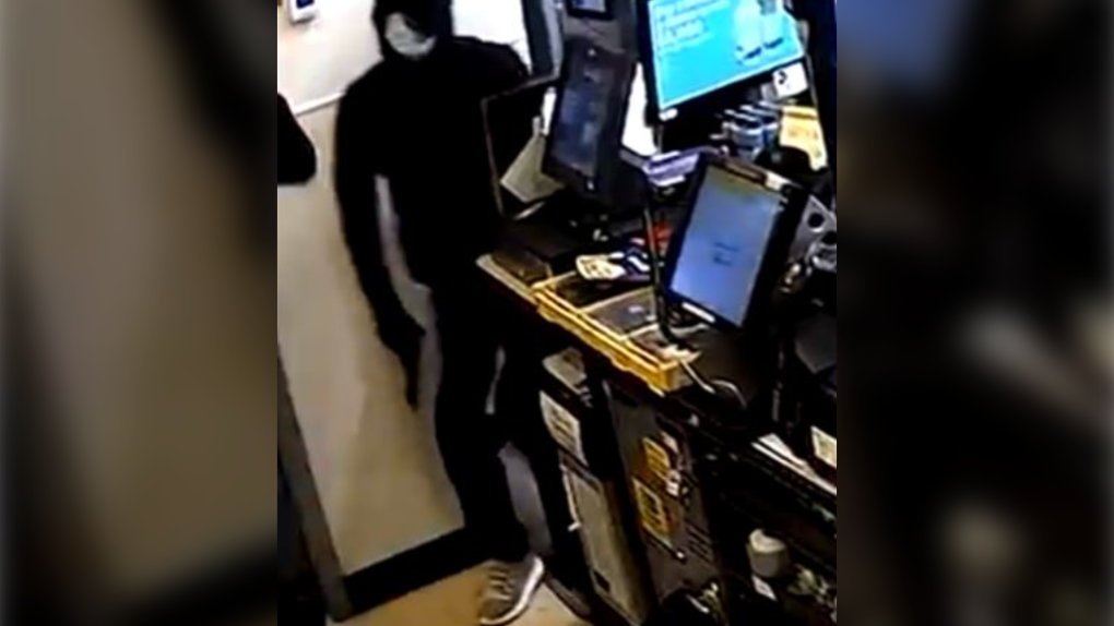 Edmonton police seek armed convenience store robber [Video]