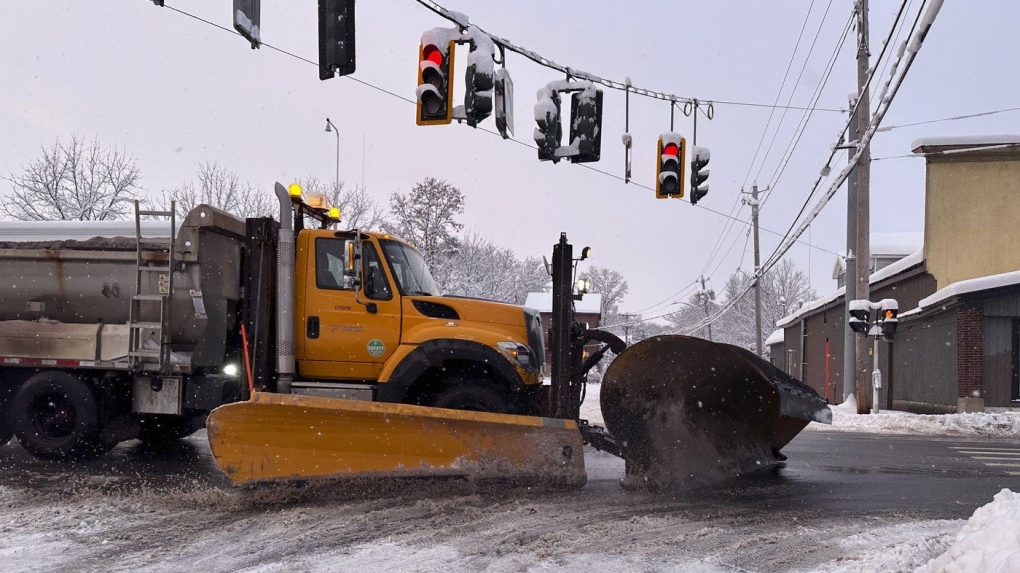 Weather report: Snow, dangerous cold headed for North America [Video]