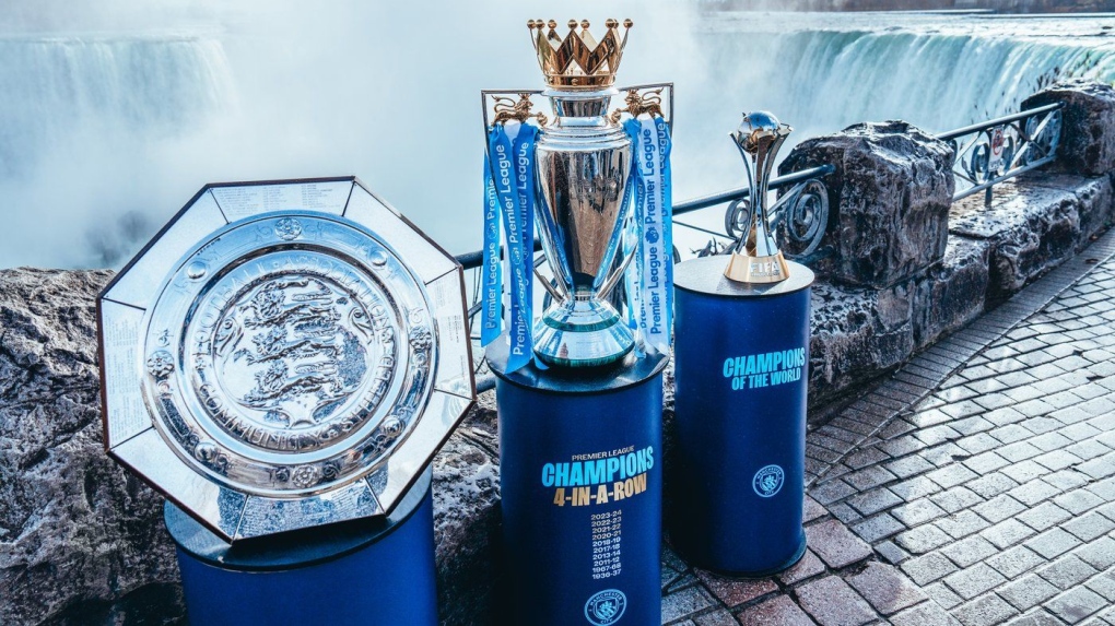 Premier League trophy in Toronto [Video]