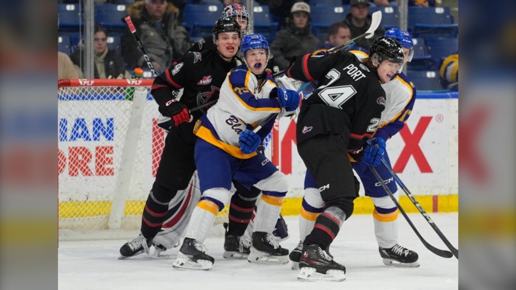 Saskatoon Blades defeat the Lethbridge Hurricanes 4-1 [Video]