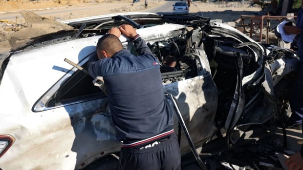 World Central Kitchen pausing work in Gaza after vehicle hit by Israeli airstrike [Video]