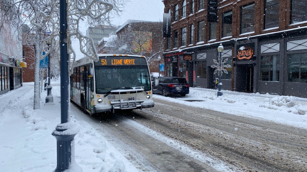 Maritime weather: Thursday storm brings snow, wind and rain [Video]