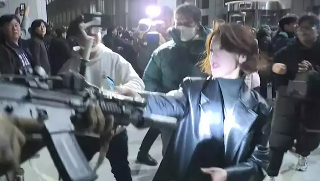 South Korean woman who grabbed soldiers gun explains why she did it – National [Video]