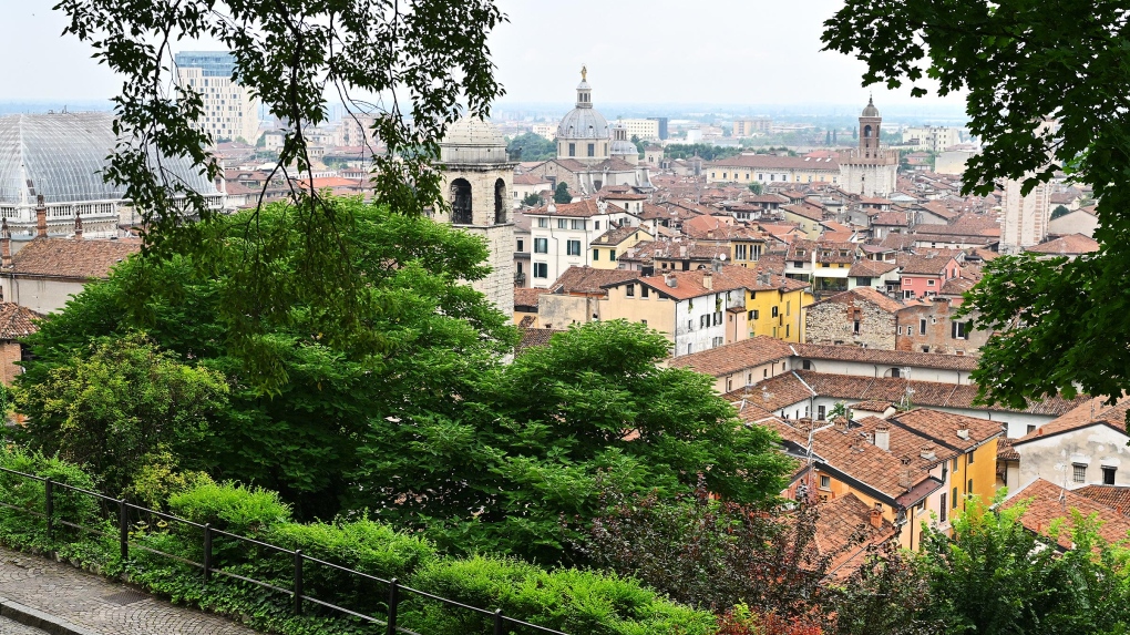 Mafia: Catholic nun among 25 arrested in mob bust [Video]