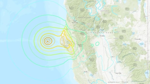 Tsunami warning cancelled after quake off northern California coast, no threat to B.C. [Video]