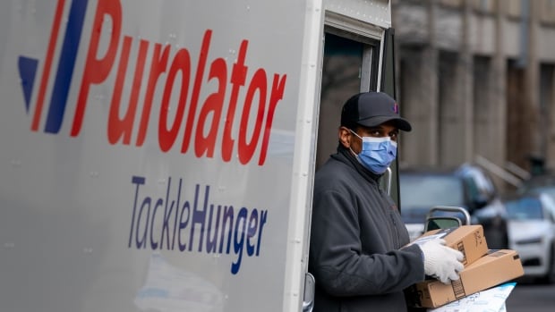 Purolator, UPS pause shipments from couriers amid backlog from Canada Post strike [Video]