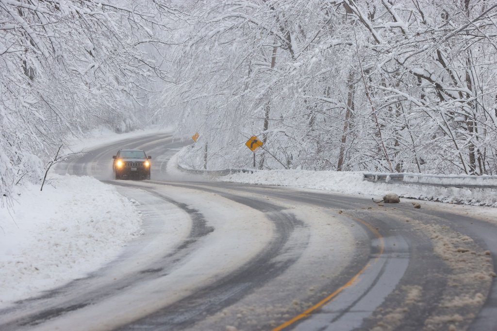 Portland expected to get another taste of snow overnight [Video]