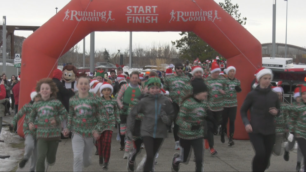 Hundreds of runners and walkers do Santa Shuffle to raise funds for Salvation Army programs [Video]