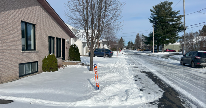 I cant stand breathing: Persistent sewage smell plagues this Quebec town [Video]