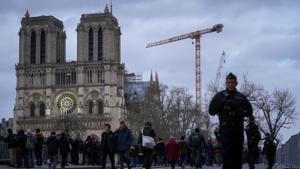 Legault in France for the reopening of Notre-Dame de Paris Cathedral [Video]