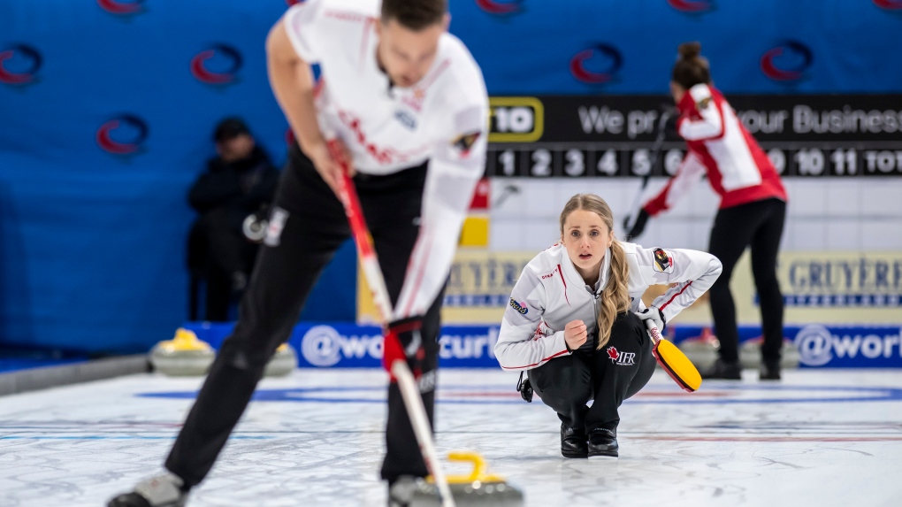 Curling Canada unveils 16 mixed doubles teams vying to wear Maple Leaf in 2026 [Video]