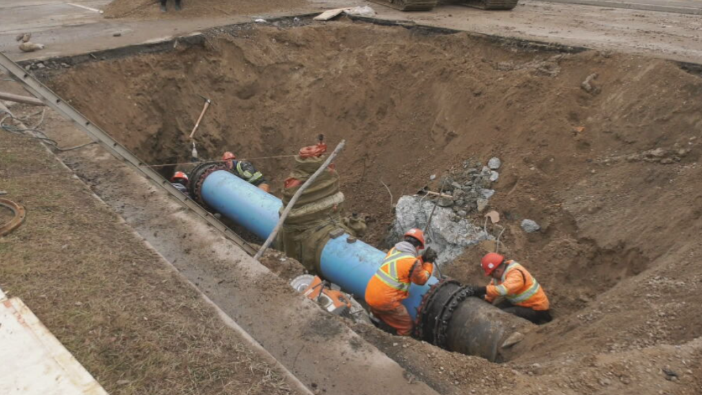 Large watermain repair closes stretch of Kitchener road until Friday [Video]