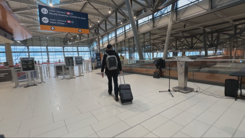 Holiday travel: Tips for travelling at the Ottawa International Airport during the holidays [Video]