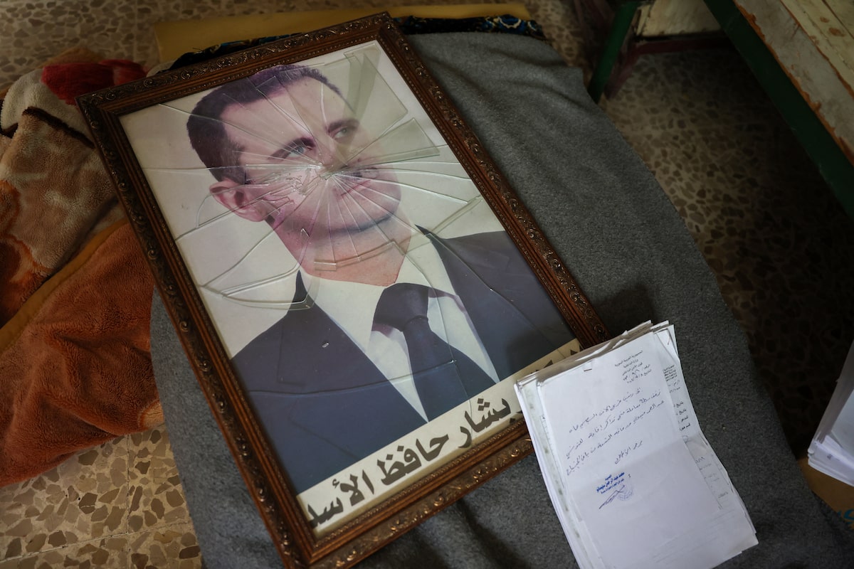 Bashar al-Assads final hours in Syria: Deception, despair and flight [Video]