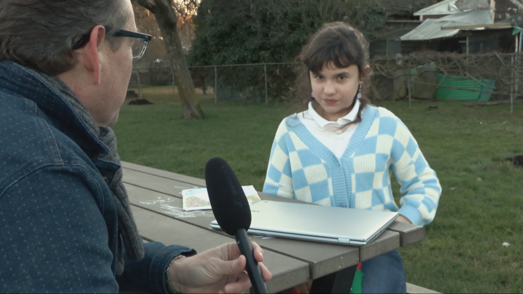 B.C. girl donating turkeys to local families in need [Video]