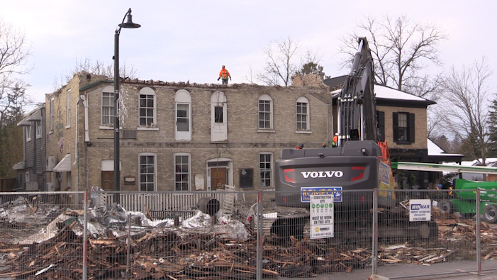 Albion Hotel will be rebuilt [Video]