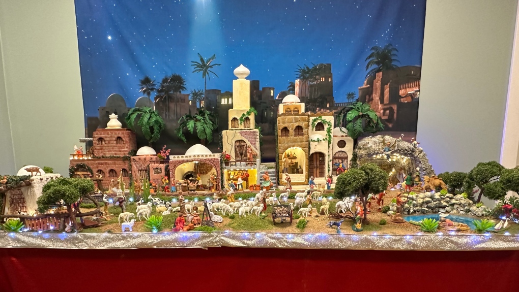 Regina men create individual Christmas Nativity and village scenes [Video]